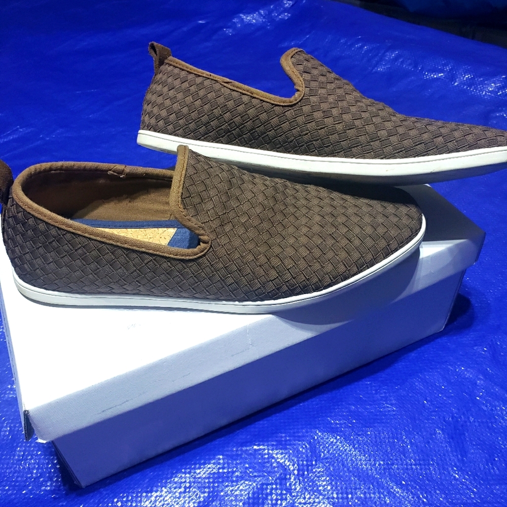 Steve Madden Fawkner Brown Fabric